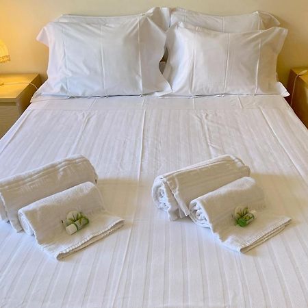 Apartment By The Beach With Parking And Wifi By Amcf Portimão Esterno foto